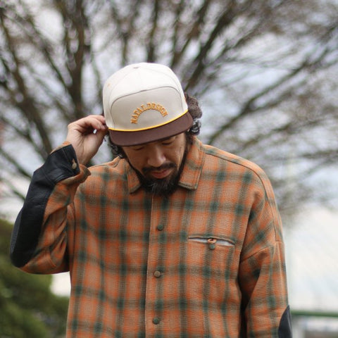 NATAL DESIGN GENTLE BOY CAP SMOKEY WHITE x MAROON