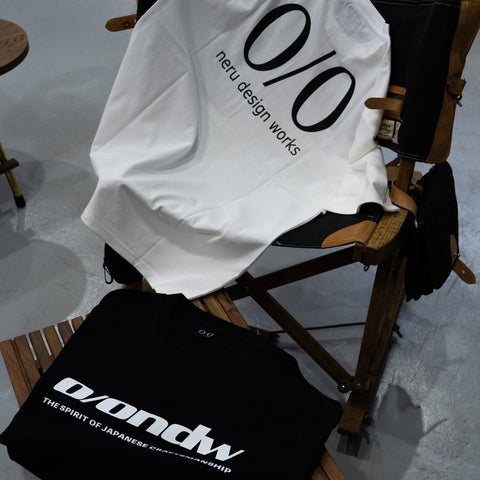 neru design works original T shirt 黑/白 現貨