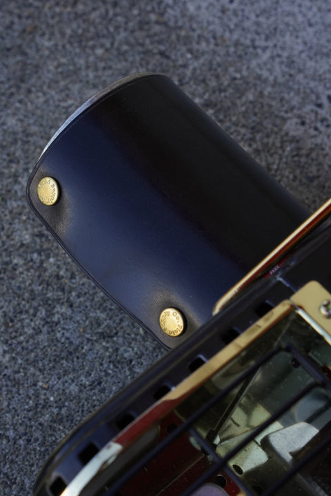 預購 Shank Heater BRIDLE LEATHER 馬具皮革罐套 半