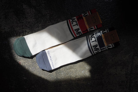CALMA STORE "MAKE THE IMPACT" ORIGINAL SOCKS 兩色
