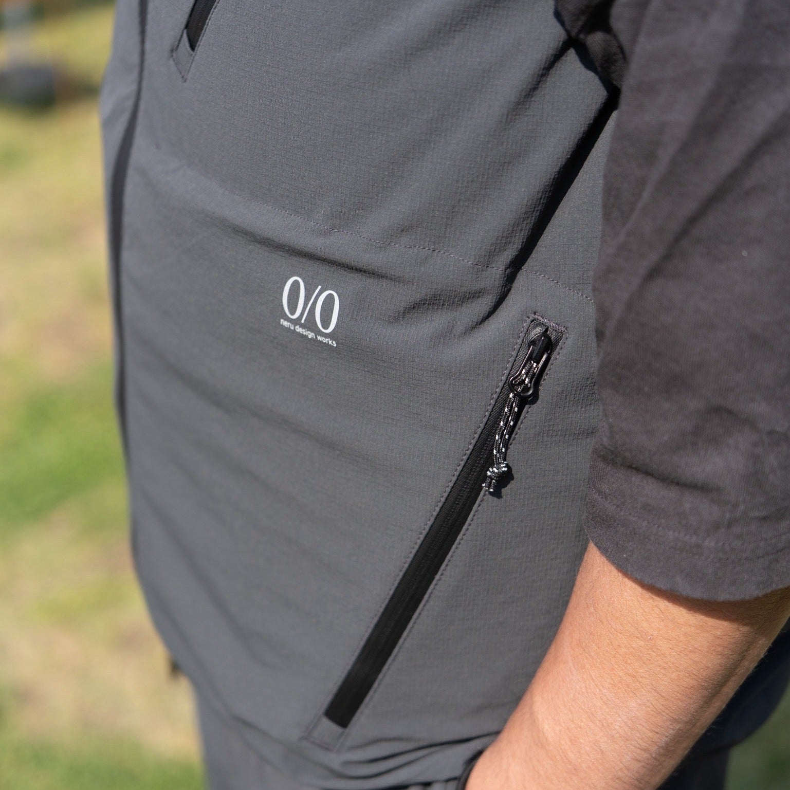 neru design works// AIR UTILITY VEST – Calma Store At Dawn