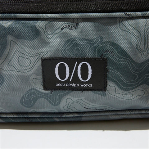 預購 //neru design works// 三腳椅 TOPO CAMO GREY